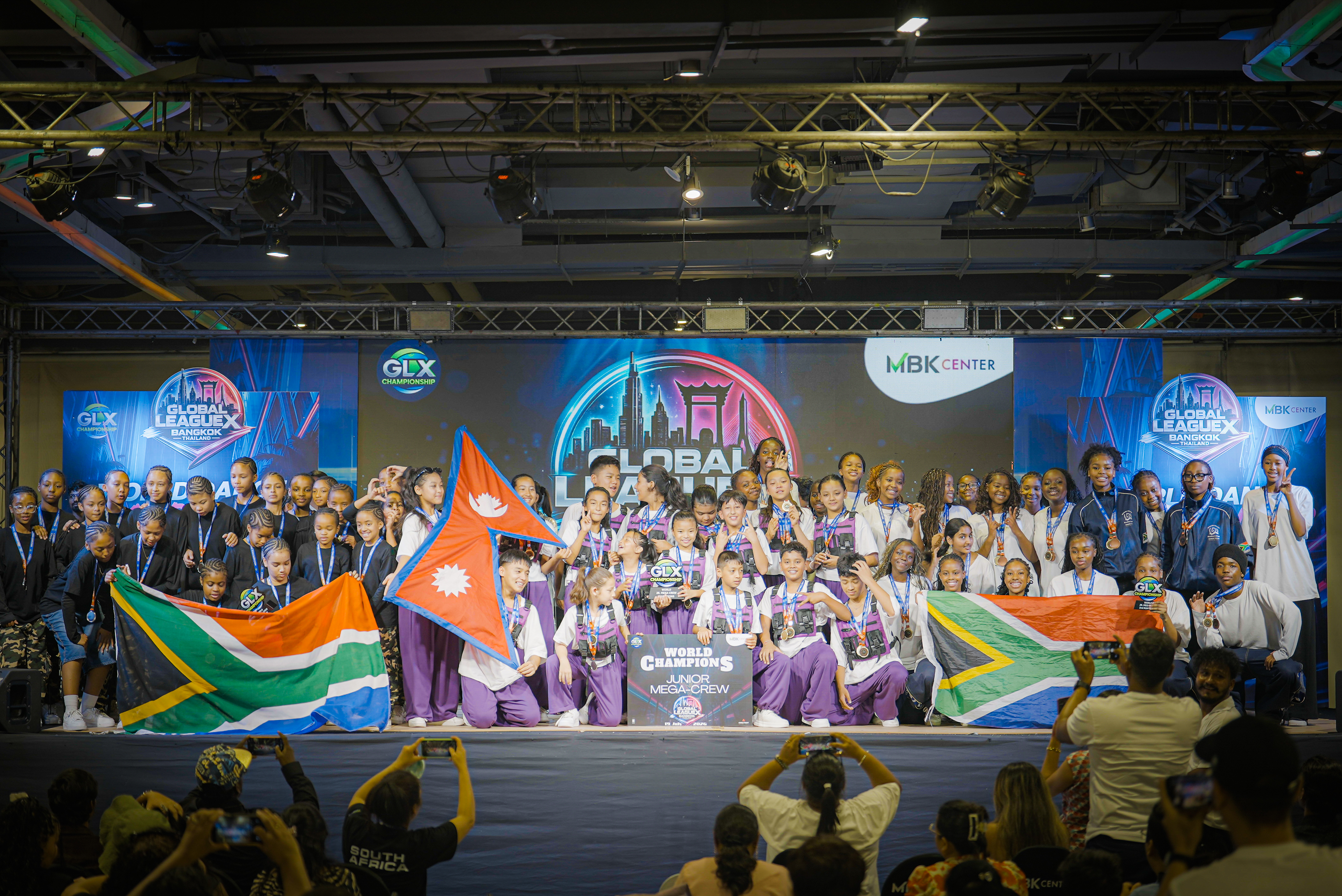World Champions Junior Mega-Crew GLX Bangkok 2026